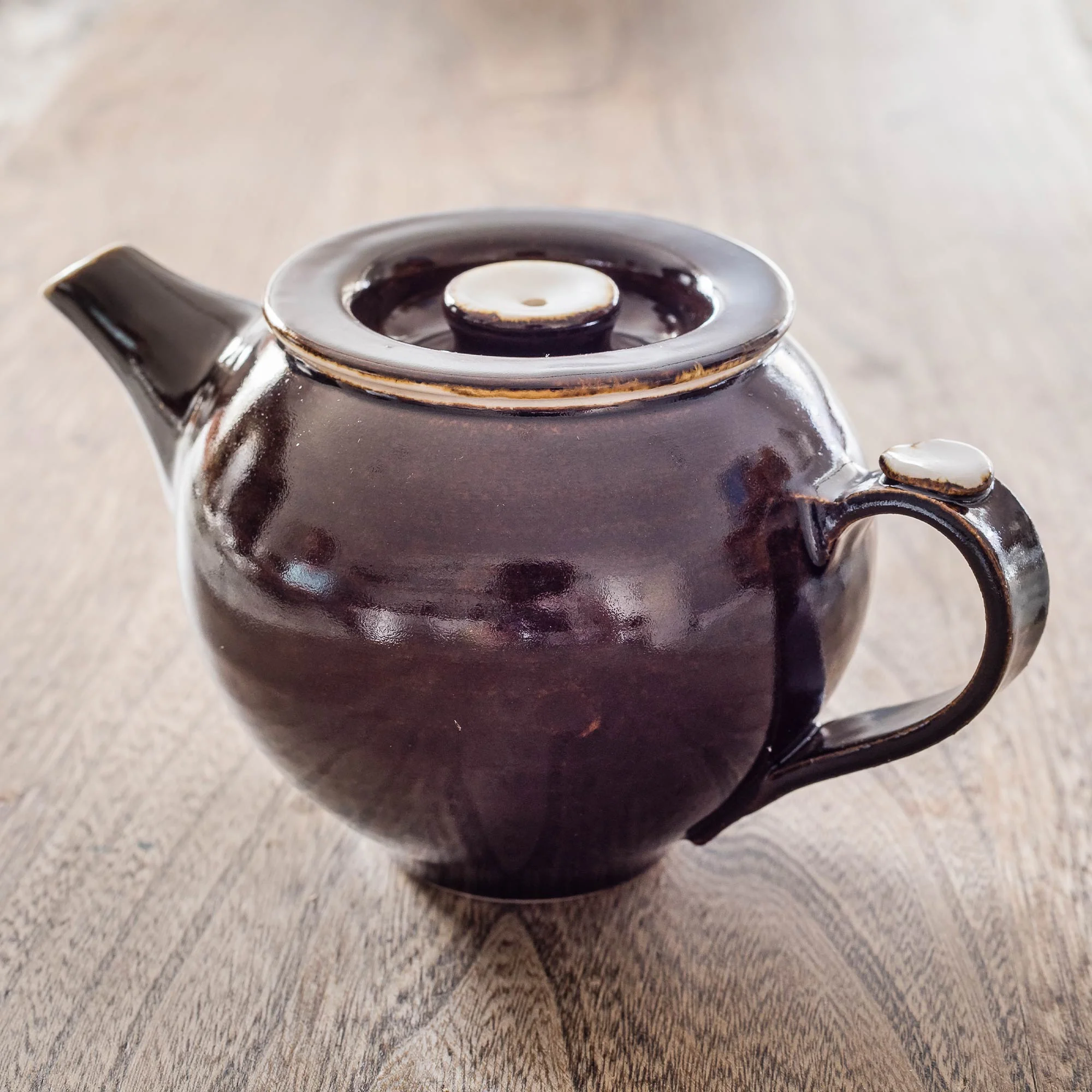 Trevor Lillistone Teapot - Image 2